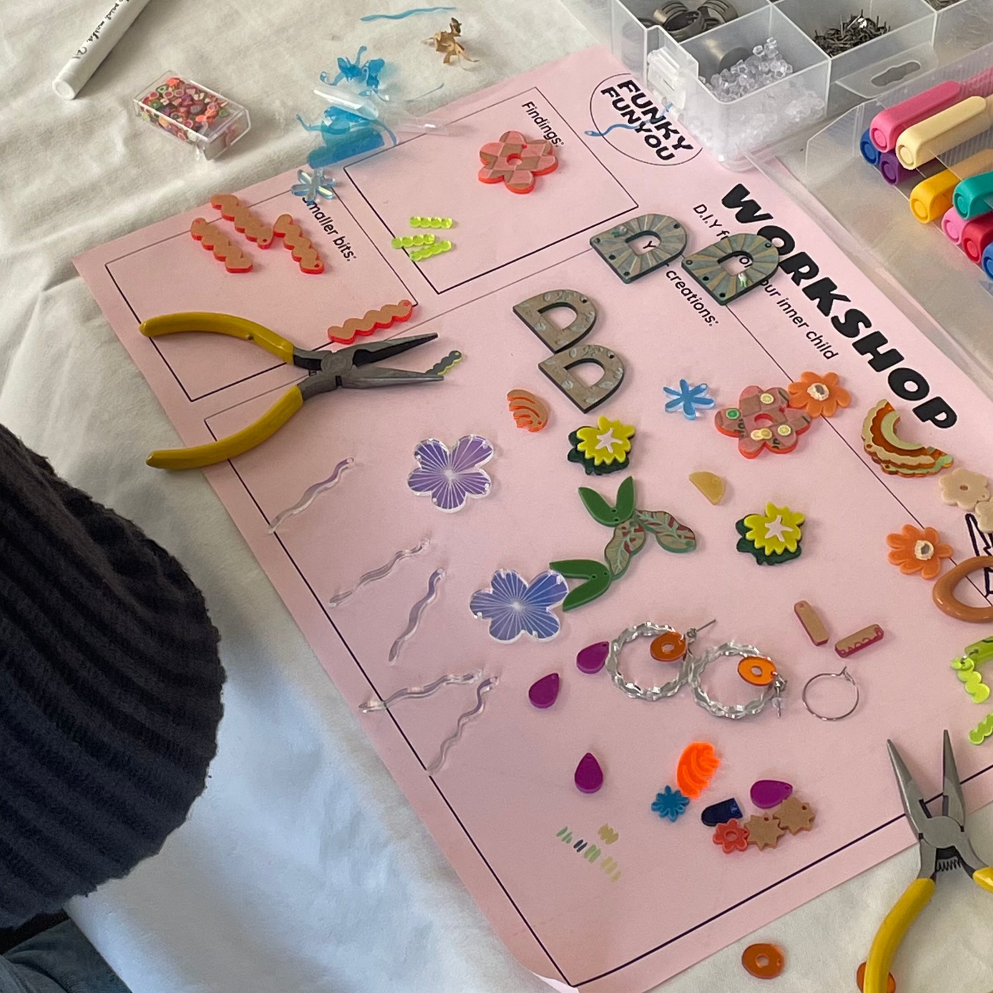 UV Resin and Laser-cutting Acrylic Jewellery Workshop